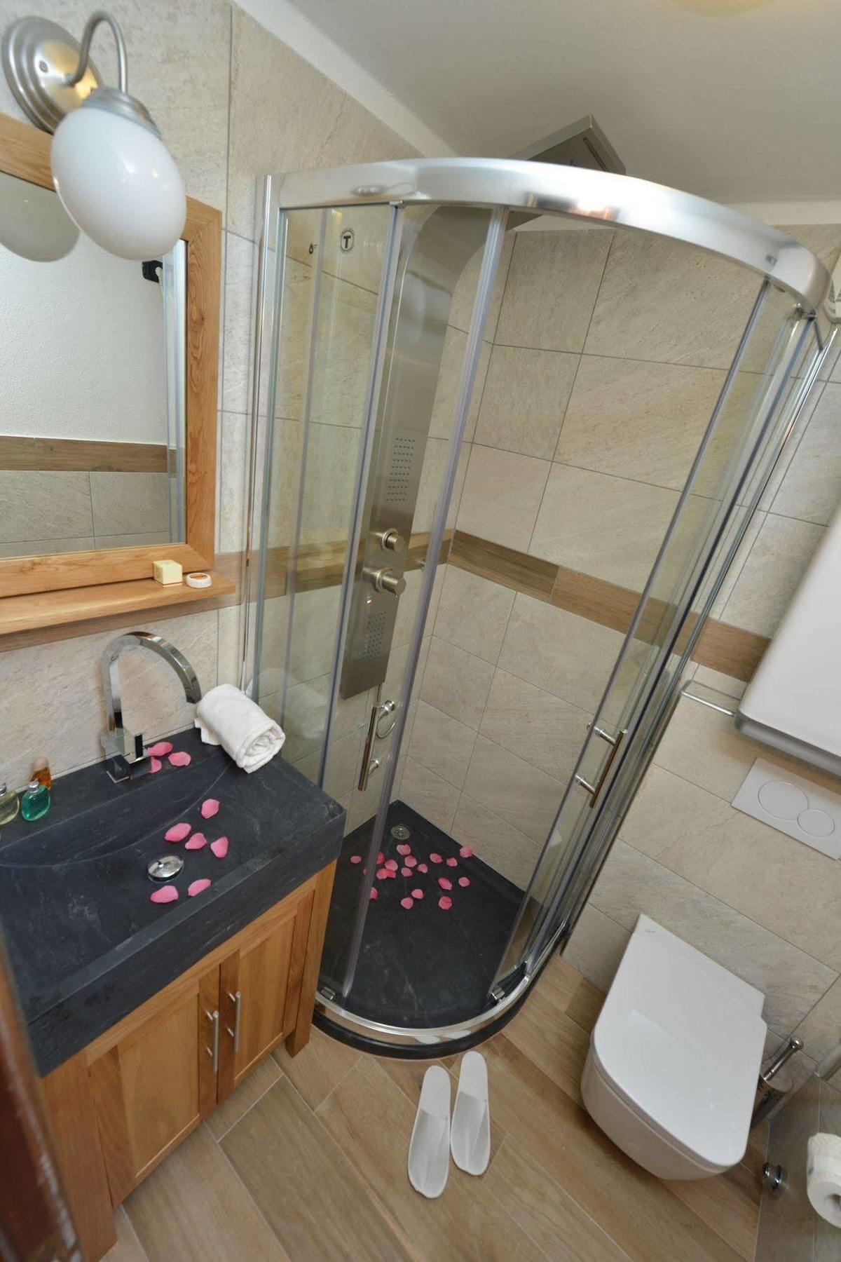 Cervino Valley House Rododendro ブレウイル・チェルヴィナイア エクステリア 写真